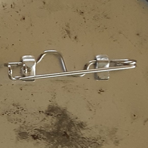 NBA Sacramento Kings Retro Style Button Pin Back Pin Badge 2.5" Preowned - Picture 5 of 7